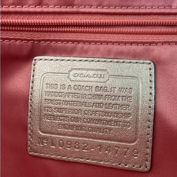 NWOT Coach Limited Edition Metallic Snakeskin Clutch - Picture 5 of 10